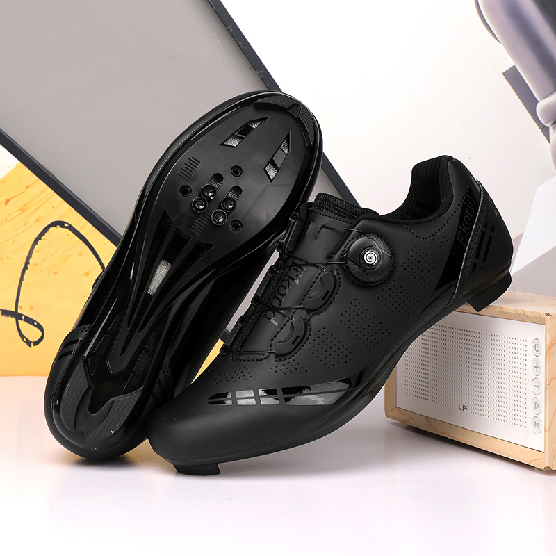 Scarpe Professionali da Ciclis - Road Bike Cleats recensione e prezzo