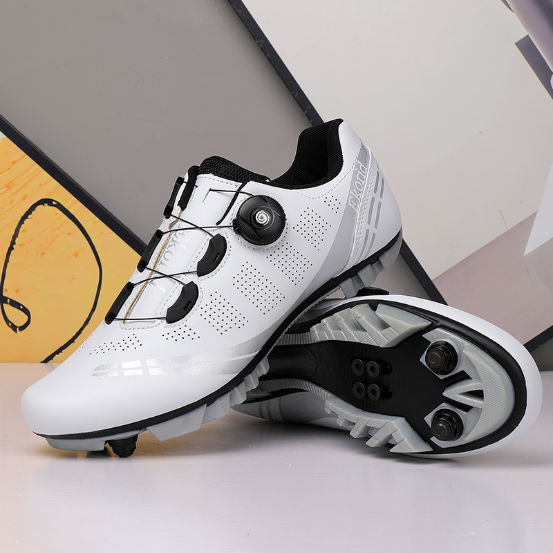 Scarpe Professionali da Ciclis - Road Bike Cleats recensione e prezzo