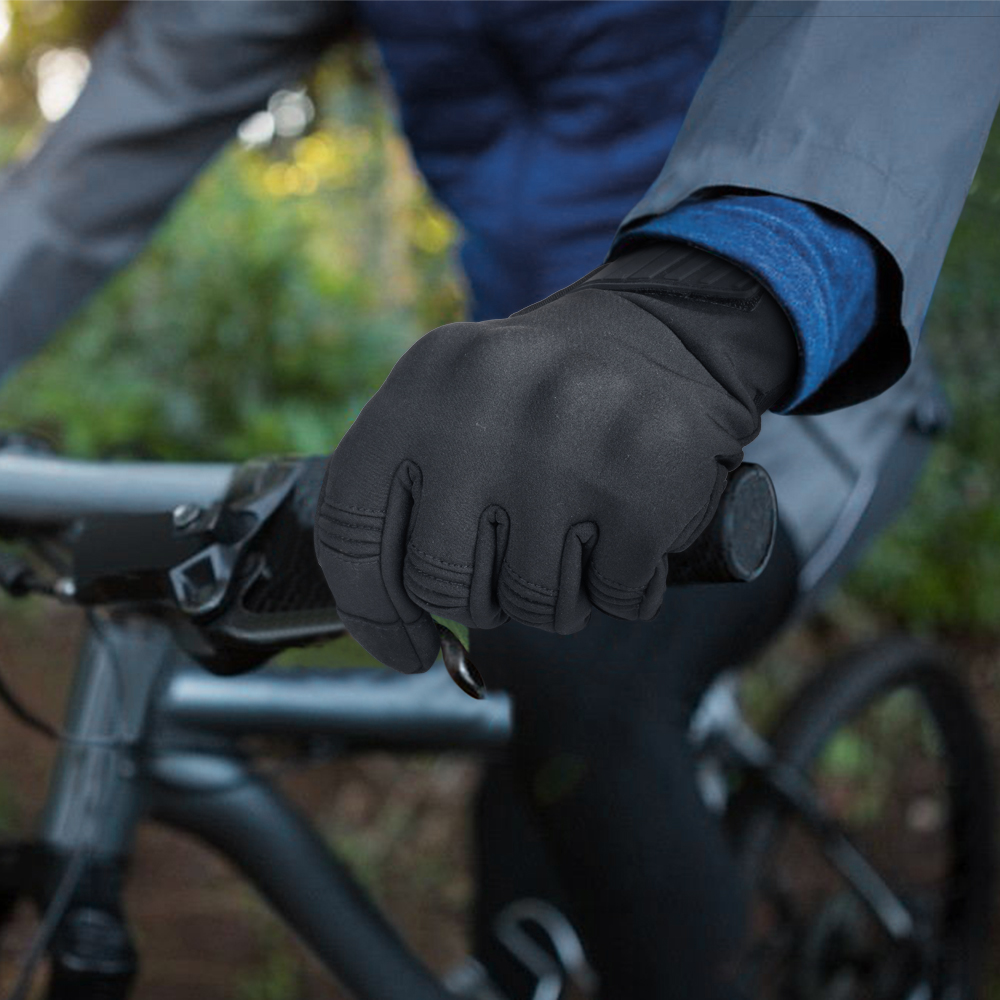 Guanti invernali caldi da moto - Cycling Gear Display recensione e prezzo