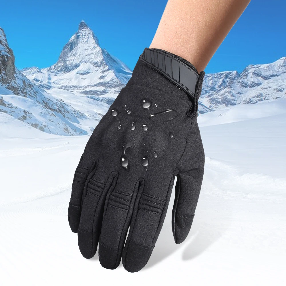 Guanti invernali caldi da moto - Cycling Gear Display recensione e prezzo